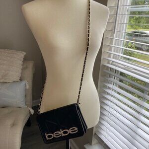 NWOT BEBE ZAZA BLACK QUILTED FLAP CROSSBODY SLING SHOULDER BAG PURSE